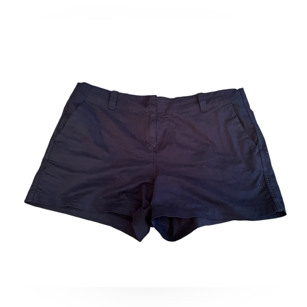 Vineyard Vines Shorts - Size 14 - Navy